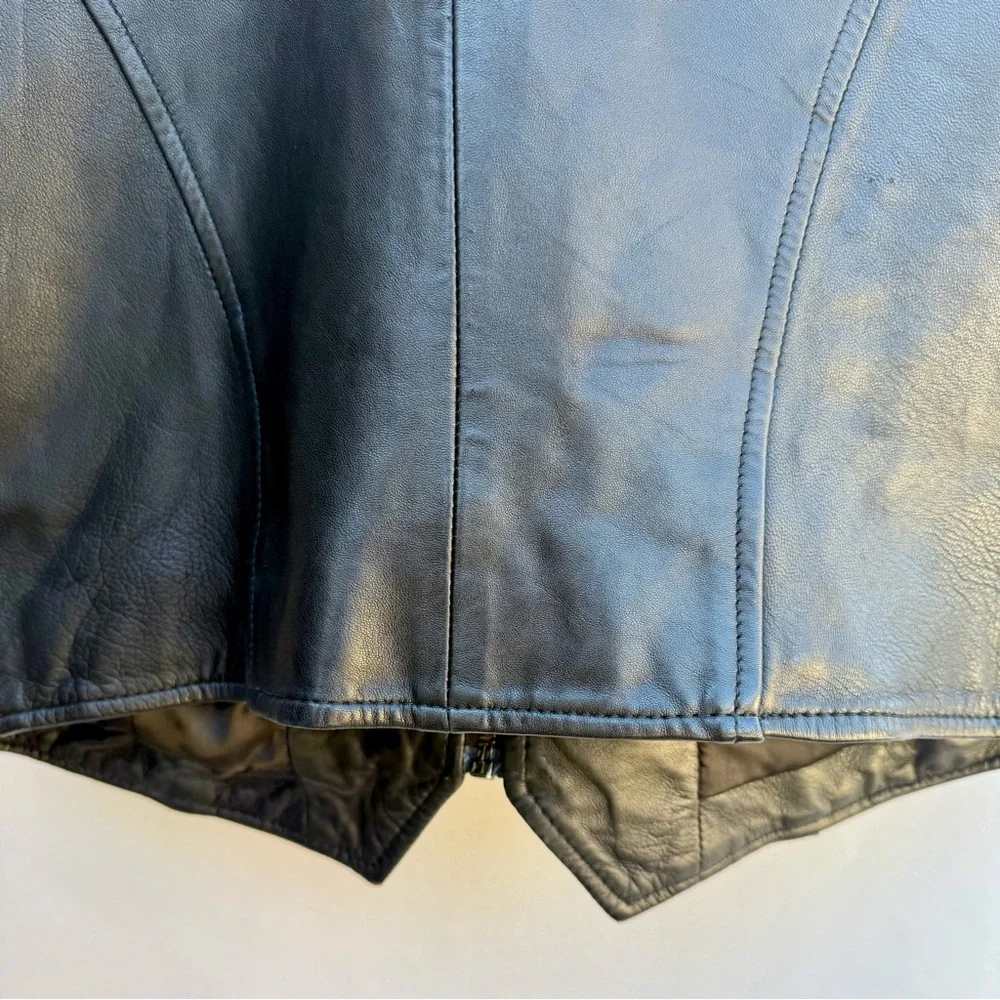 DKNY 90’s Vintage Black Leather Vest size 10 - Picture 9 of 10